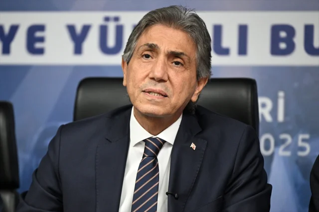 Mustafa Demir'den CHP'ye Sert Eleştiri