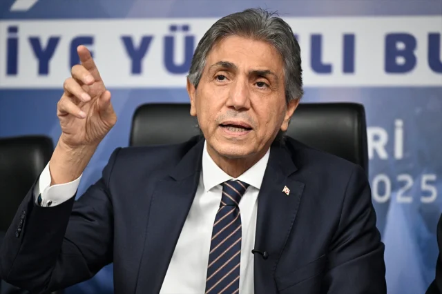 Mustafa Demir'den CHP'ye Sert Eleştiri