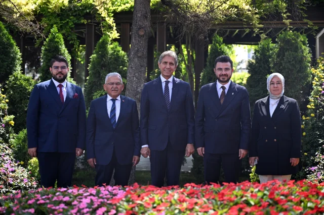Mustafa Demir'den CHP'ye Sert Eleştiri