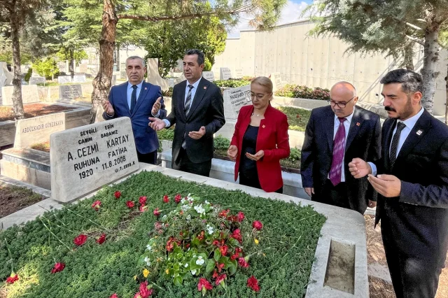 CHP Liderleri Anıldı: Ecevit ve Baykal'ın Miraslarıyla Geleceğe Yürüyoruz