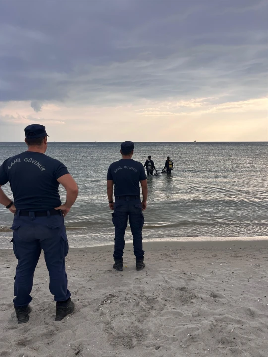 Tekirdağ'ın Sessiz Tanığı: Denizde Kaybolan Kadın İçin Umutlar Sürüyor