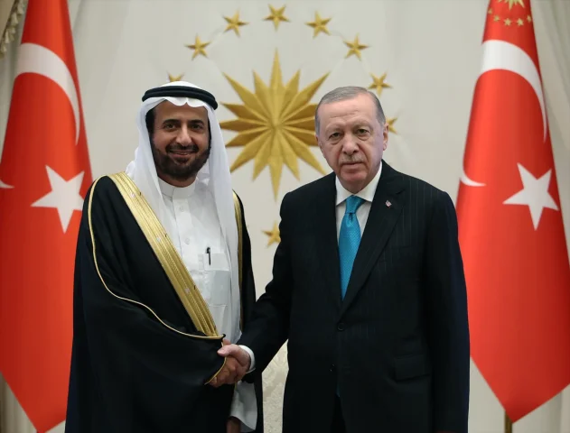 Cumhurbaşkanı Erdoğan ve Suudi Arabistan Bakanı Umre Görüşmesi Yaptı