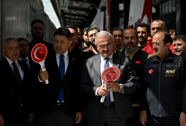 Türkiye'den Afganistan'a İyilik Jesti: Tren Dolusu Yardım Yola Çıktı