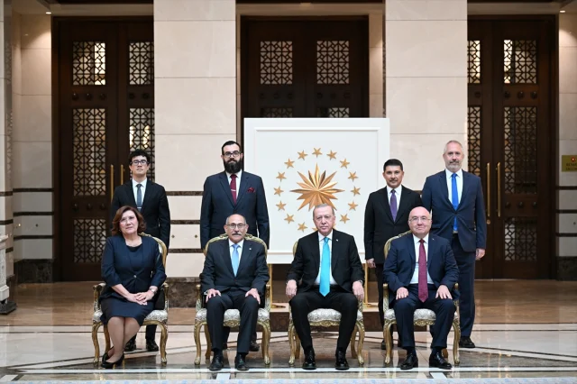 Cumhurbaşkanı Erdoğan Dört Ülkenin Büyükelçilerini Kabul Etti: Kritik Görüşmeler