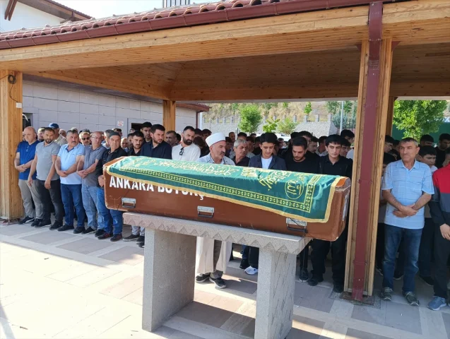 Ankara'da Gençler Arasında Şok Eden Bıçaklanma Olayı
