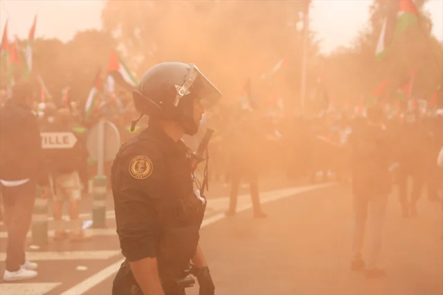 La Vuelta'da İsrail Karşıtı Protestolar Giderek Büyüyor
