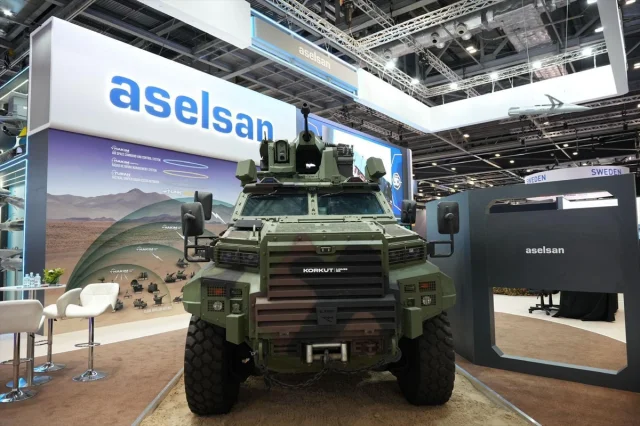 ASELSAN'ın Yüksek Teknoloji Harikası KORKUT 100/25 Londra'da Göz Kamaştırdı