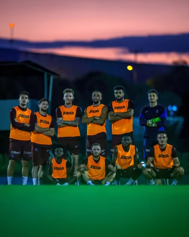 Trabzonspor ve Fenerbahçe Derbiye Hazırlanıyor Ortalık Isını...