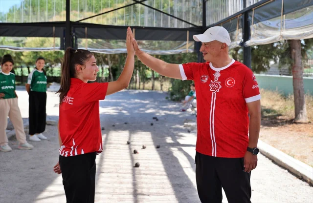 Alaçam Gençleri Dünya Arasında: Bocce Sporunun Zirvesinde