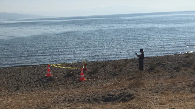İznik Gölü'nde Tehlikeli Keşif: El Bombası İmha Edildi