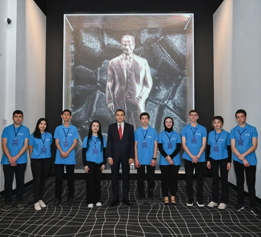 MESS'in Burs Programı Sektöre Hareket Getiriyor