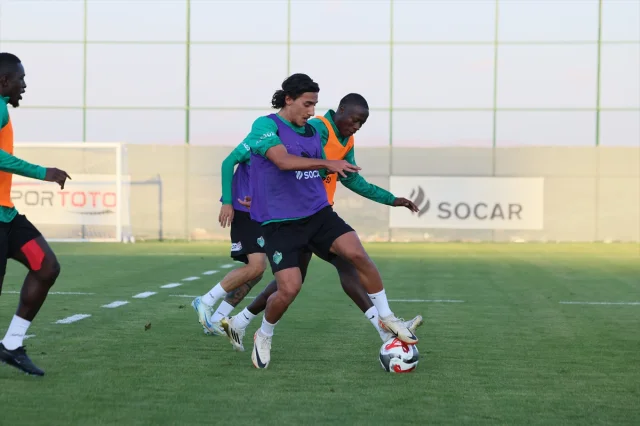 Iğdır FK ve Serikspor Maçı Öncesi Belirsizlikler