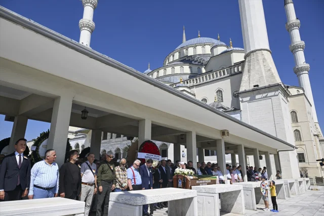 TRT Spikeri Gülden Özel Törenle Son Yolculuğuna Uğurlandı
