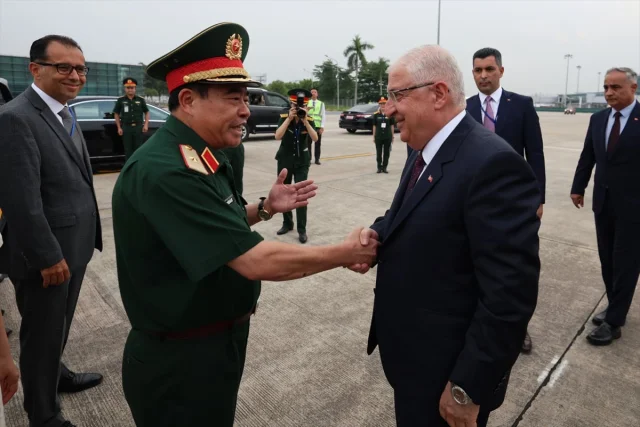 Milli Savunma Bakanı Güler'in Vietnam Seyahati: İş Birliği ve Stratejik Adımlar
