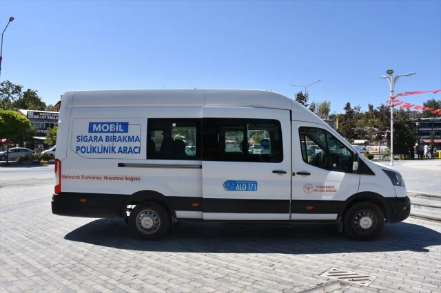 Van'da Sigara Bırakmak Artık Daha Kolay Mobil Klinik Yollarda