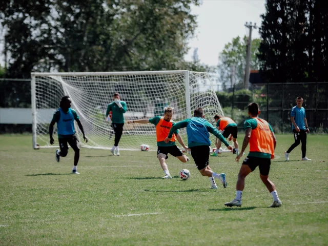 Sakaryaspor'un Büyük Karşılaşma Hazırlığı Heyecan Yarattı