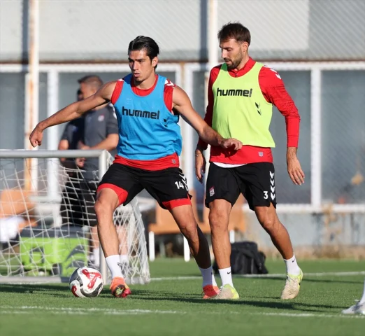 Sivasspor'un Sarıyer Maçı Öncesi Heyecanlı Hazırlıkları