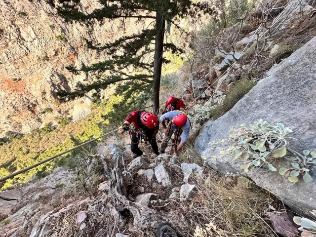 Fethiye'deki Kelebekler Vadisi'nde Nefes Kesici Kurtarma Ope...