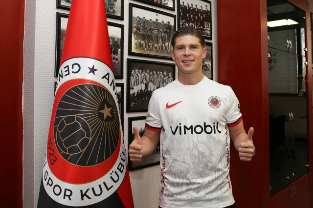 Gençlerbirliği'nin Sürpriz Transferi Kevin Csoboth Sahalarda