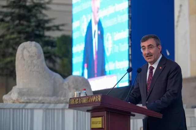 Cevdet Yılmaz'dan Sosyal Konut Atağı: Ekonomiye Dev Katkı