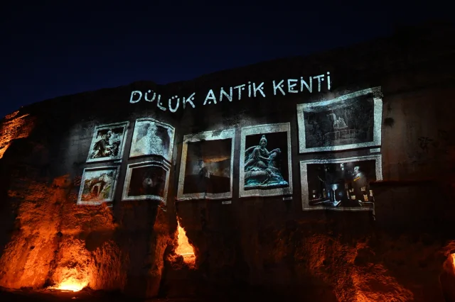 Kültür Bakanı Ersoy'dan Tarihi Dülük Antik Kenti'ne Önemli Ziyaret