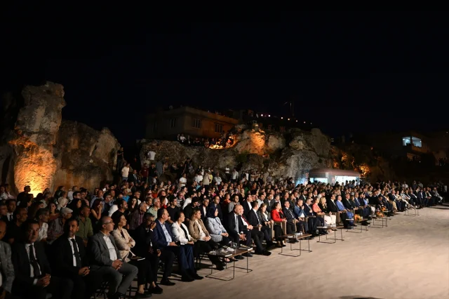 Kültür Bakanı Ersoy'dan Tarihi Dülük Antik Kenti'ne Önemli Ziyaret