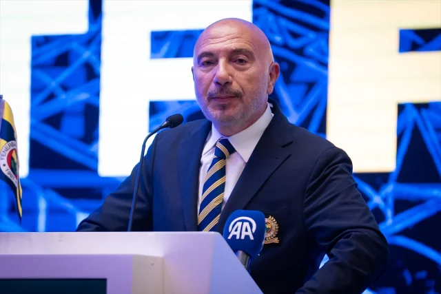 Fenerbahçe'de Yeni Dönem Mi Başlıyor? Başkan Adayı Kutlualp Ankara'da Konuştu