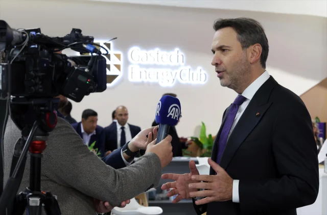 Türkiye'nin Enerji Planları Gastech Forumu'nda Açıklandı