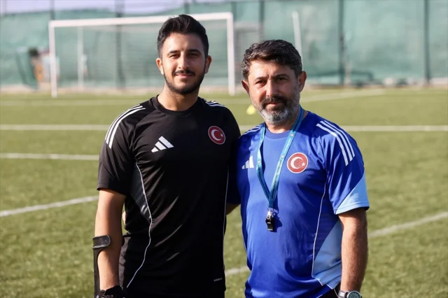 Hayalini Gerçekleştiren Genç Futbolcu Ampute Milli Takımı'nın Yıldızı Oldu