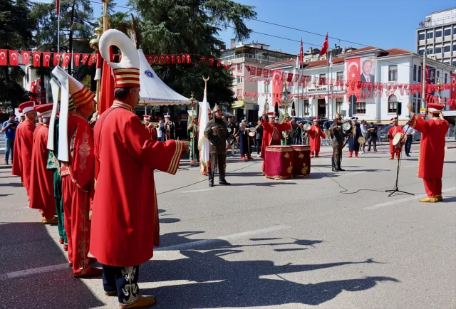 Bursa'nın Kurtuluş Gününde Duygusal Anlar Yaşandı
