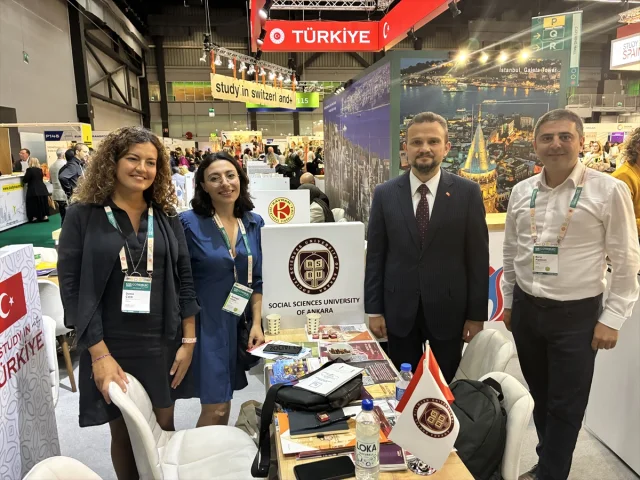 Göteborg'da Gerçekleşen Eğitim Fuarında Türkiye Rüzgarı