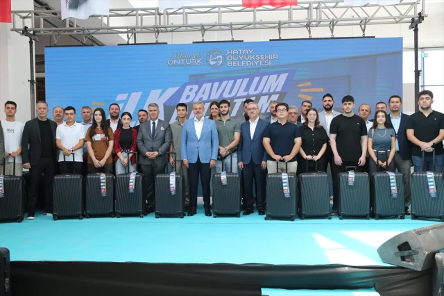 Hataylı Öğrencilere Şaşırtıcı Destek: İlk Bavulum İlk Bileti...