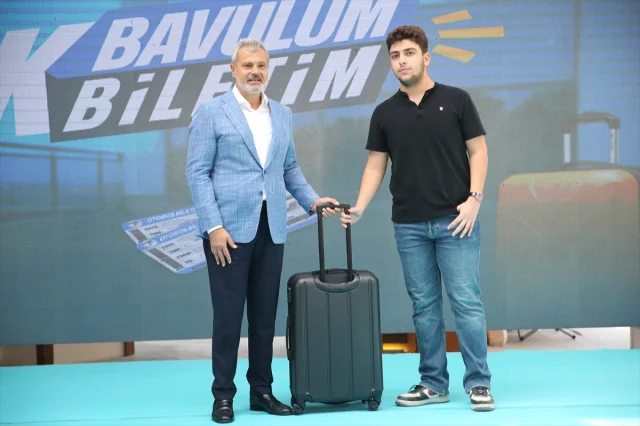 Hataylı Öğrencilere Şaşırtıcı Destek: İlk Bavulum İlk Biletim Projesi