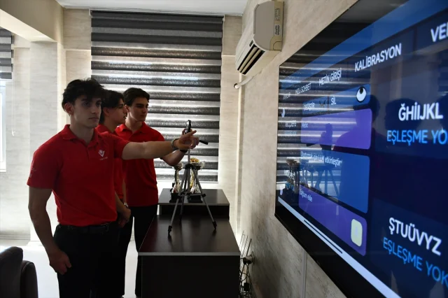 Batmanlı Gençlerden ABD'de Büyük Proje Çıkarması