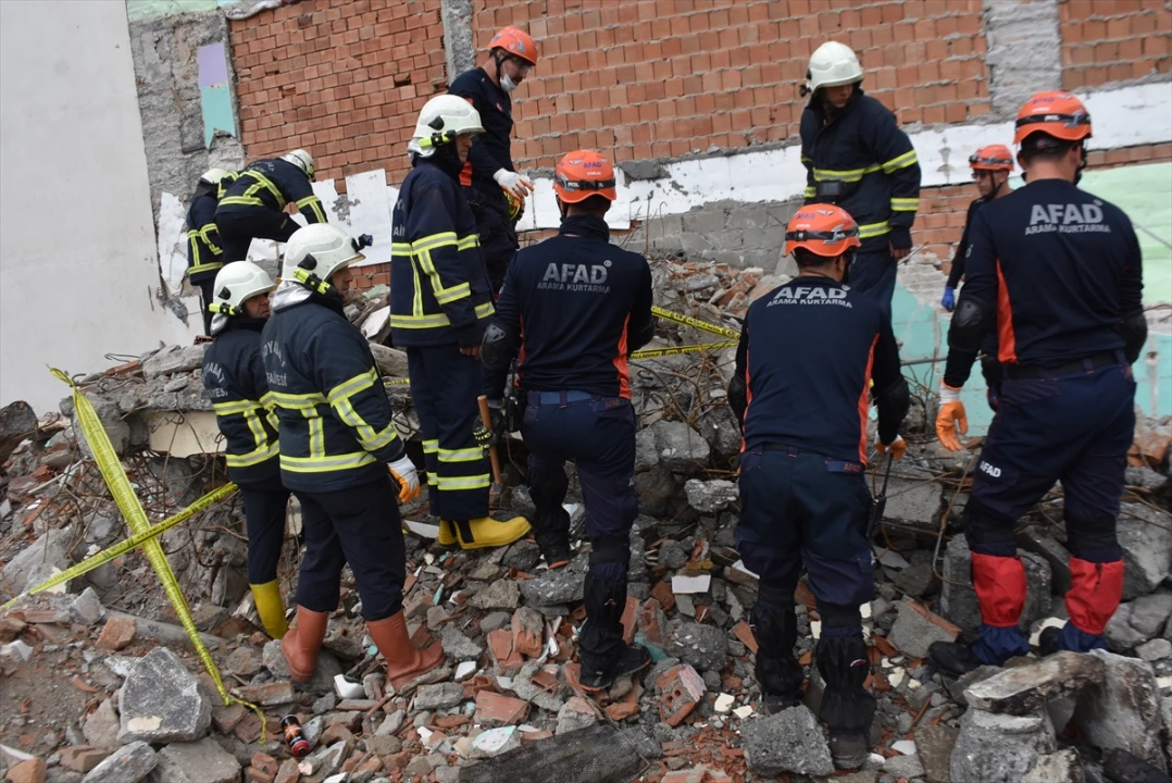 Sinop'u Sarsan Gerçek Deprem Senaryosu