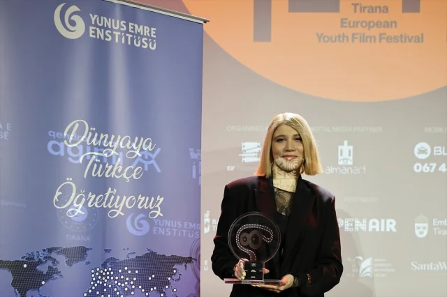 Türk Yönetmen Hatice Aşkın'ın Filmi Arnavutluk'ta Zirveye Ulaştı