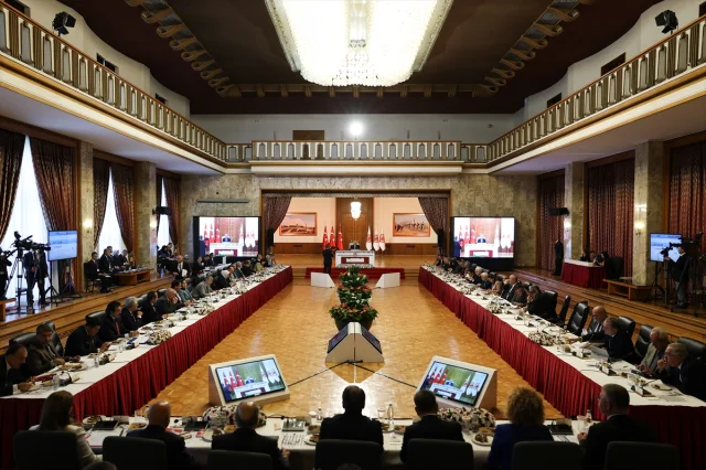 TBMM'de Kritik Toplantı: Dayanışma ve Demokrasi İçin Önemli Adımlar Atılıyor