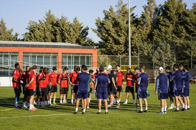 Gaziantep FK ve Kocaelispor Arasında Nefes Kesen Maç Öncesi...