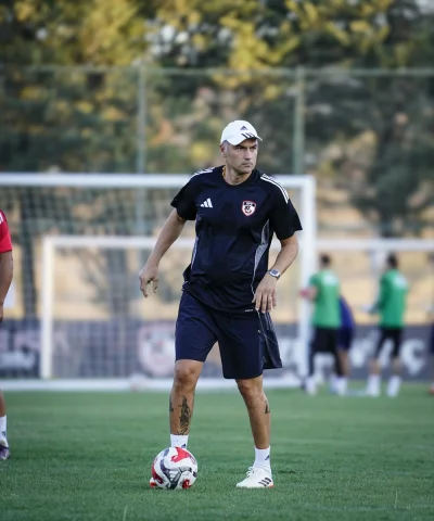 Gaziantep FK ve Kocaelispor Arasında Nefes Kesen Maç Öncesi Son Hazırlıklar Başladı