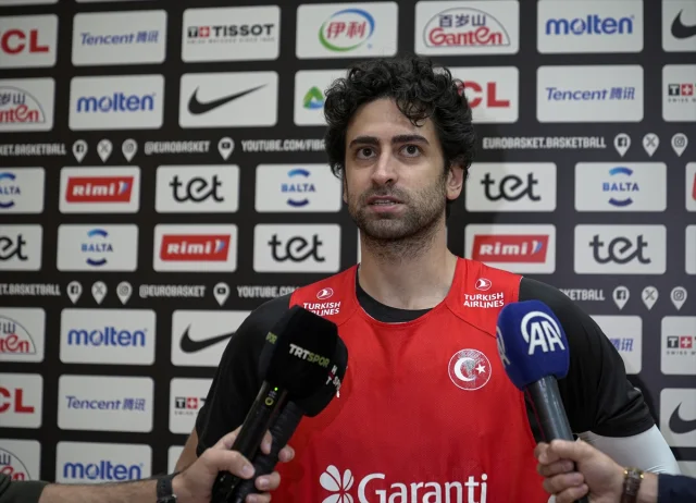 EuroBasket 2025'te Yunanistan-Türkiye Maçı Öncesi Heyecan Doruğa Çıktı