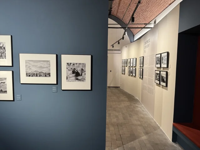 Tarihi Anların Peşinde Robert Capa Sergisi İstanbul'da