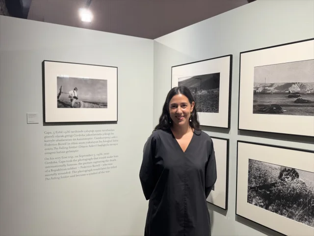 Tarihi Anların Peşinde Robert Capa Sergisi İstanbul'da