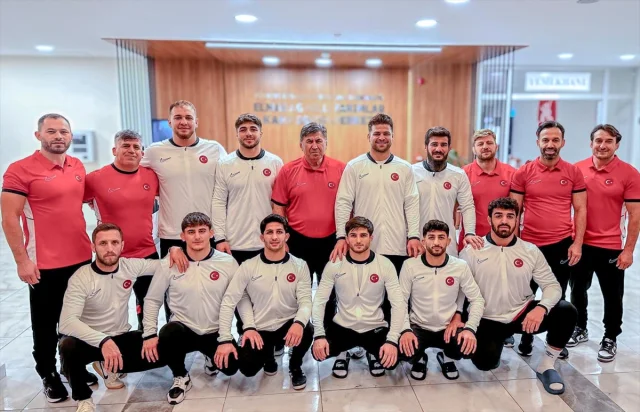 Dünya Güreş Şampiyonası Zagreb'de Başlıyor: Türk Sporcusundan Büyük Beklenti