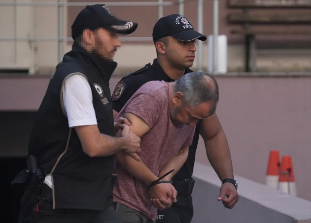 İzmir'deki Şok Saldırının Detayları Ortaya Çıkıyor: 11 Kişi Adliyeye Sevk Edildi