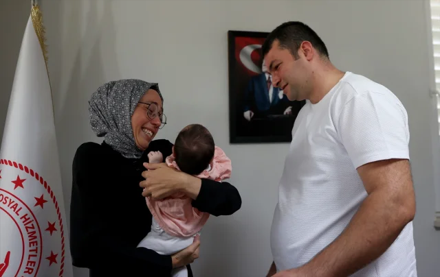 Antalya'da Devlet Korumasındaki Çocuklar Yuvaya Kavuştu