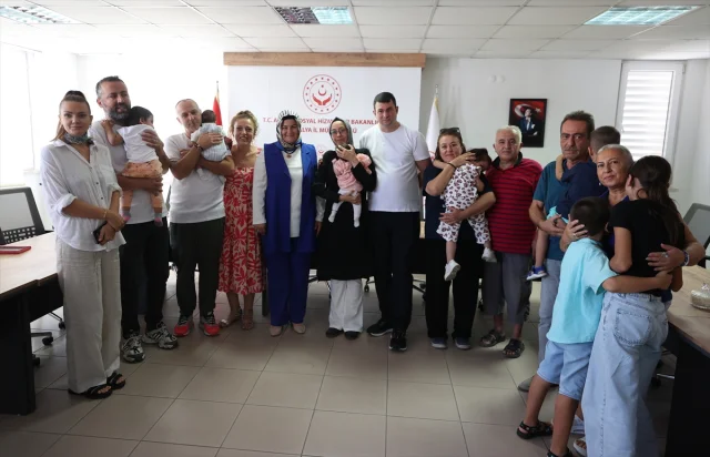 Antalya'da Devlet Korumasındaki Çocuklar Yuvaya Kavuştu