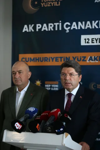 Adalet Bakanı Yılmaz Tunç Çanakkale'de Konuştu ve Gündemi Değerlendirdi