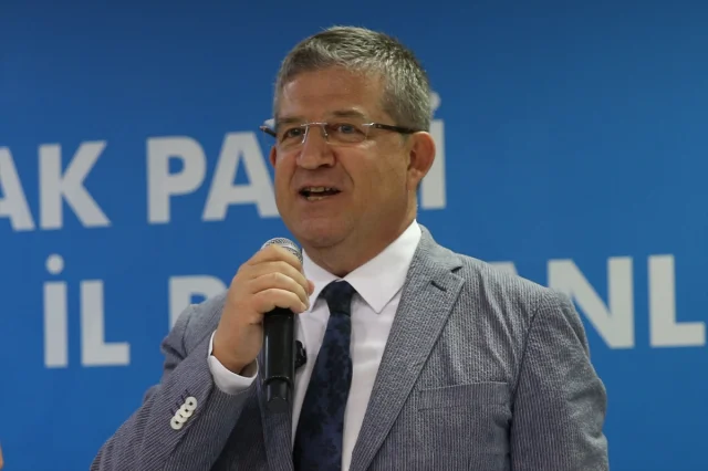 Bakan Bayraktar'ın Denizli Ziyareti Türkiye Yüzyılı Hedeflerini Açıkladı