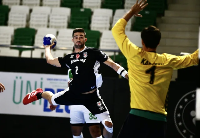 Beşiktaş Deplasmanda Şov Yaptı: Tarihi Galibiyet