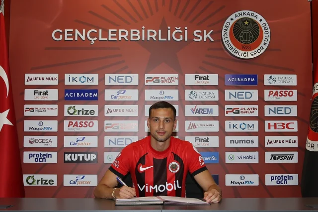 Türkiye’nin Gözdesi Gençlerbirliği'nden Çarpıcı Transfer Ham...